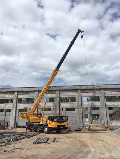 崇礼区吊装作业前会做设备检查吗？安全保障措施有哪些？